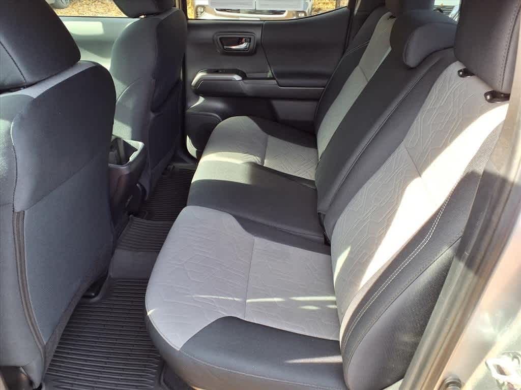 Thumbnail: 2023 Toyota Tacoma - 10