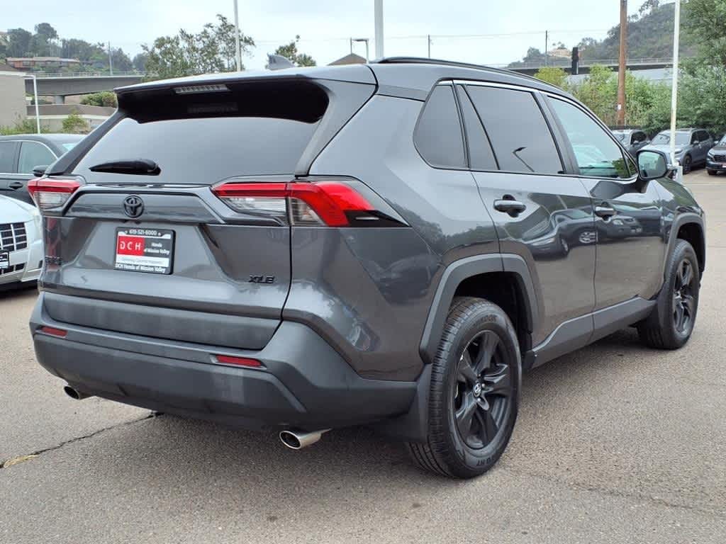 Thumbnail: 2021 Toyota RAV4 - 5