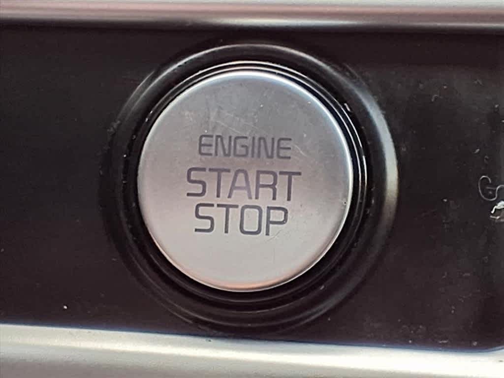 Thumbnail: 2022 Kia K5 - 24