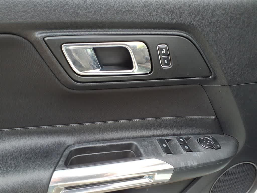 Thumbnail: 2015 Ford Mustang - 11