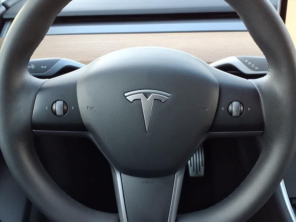 Thumbnail: 2021 Tesla Model Y - 19