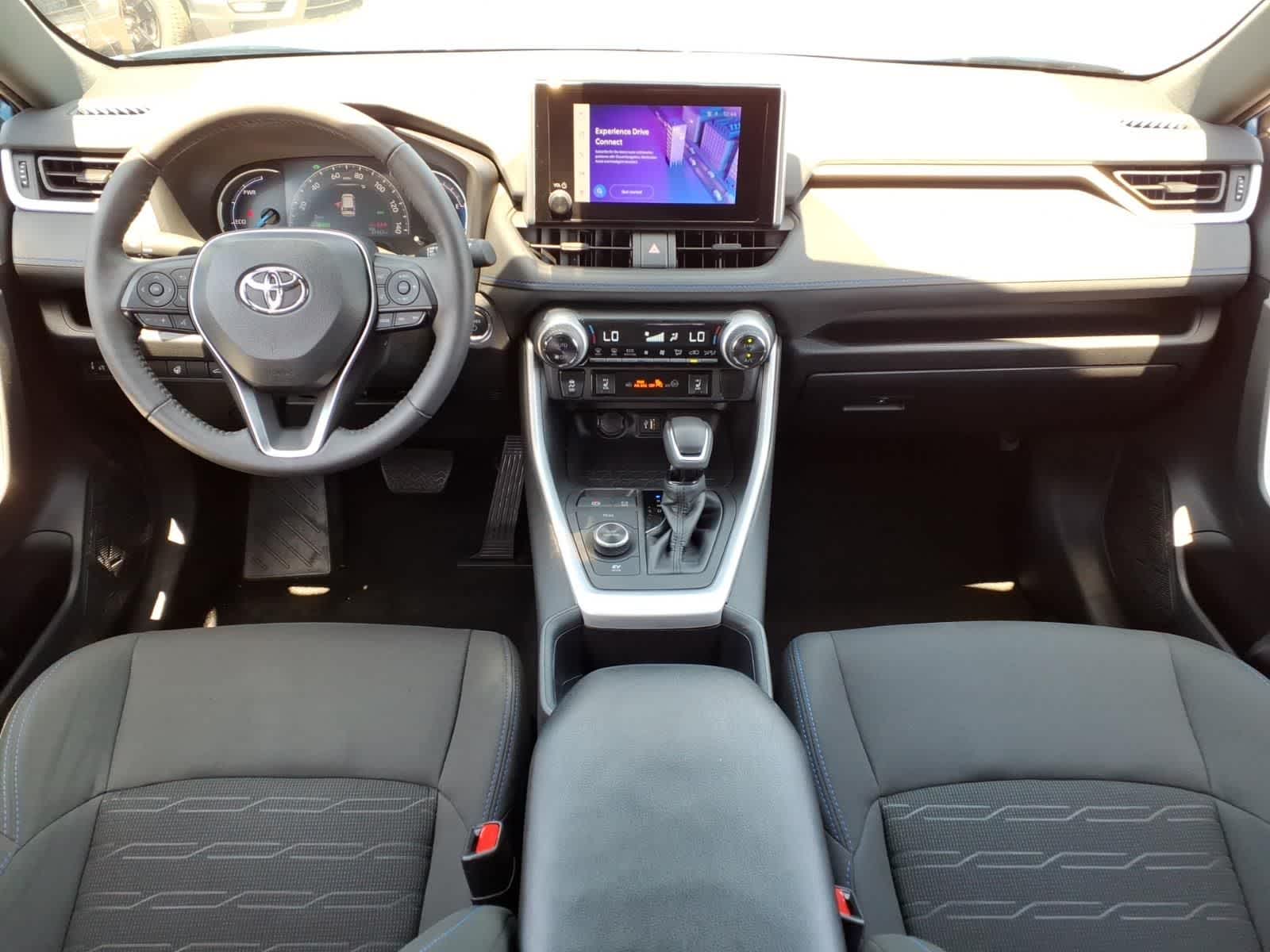 Thumbnail: 2024 Toyota RAV4 - 10