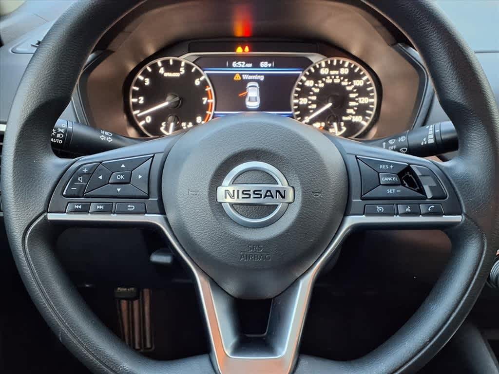 Thumbnail: 2020 Nissan Altima - 16