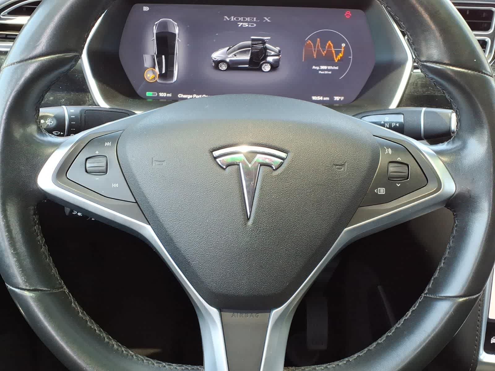 Thumbnail: 2017 Tesla Model X - 16
