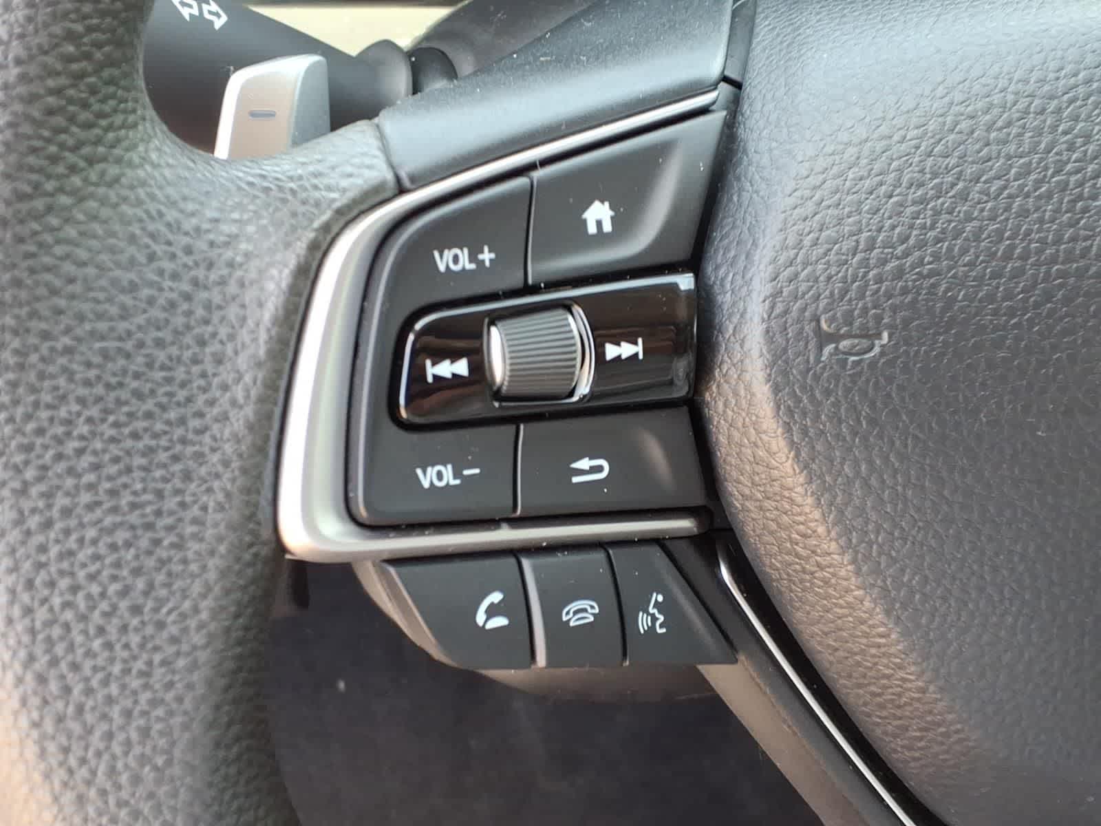 Thumbnail: 2022 Honda Insight - 17