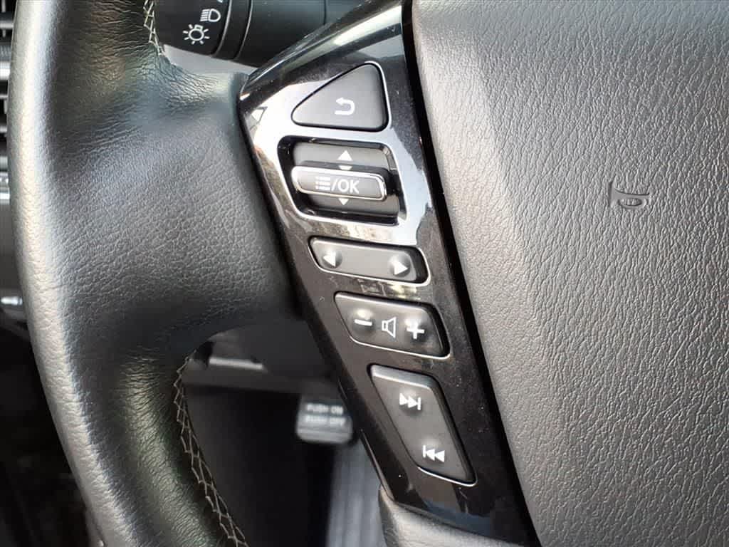 Thumbnail: 2022 INFINITI QX80 - 18