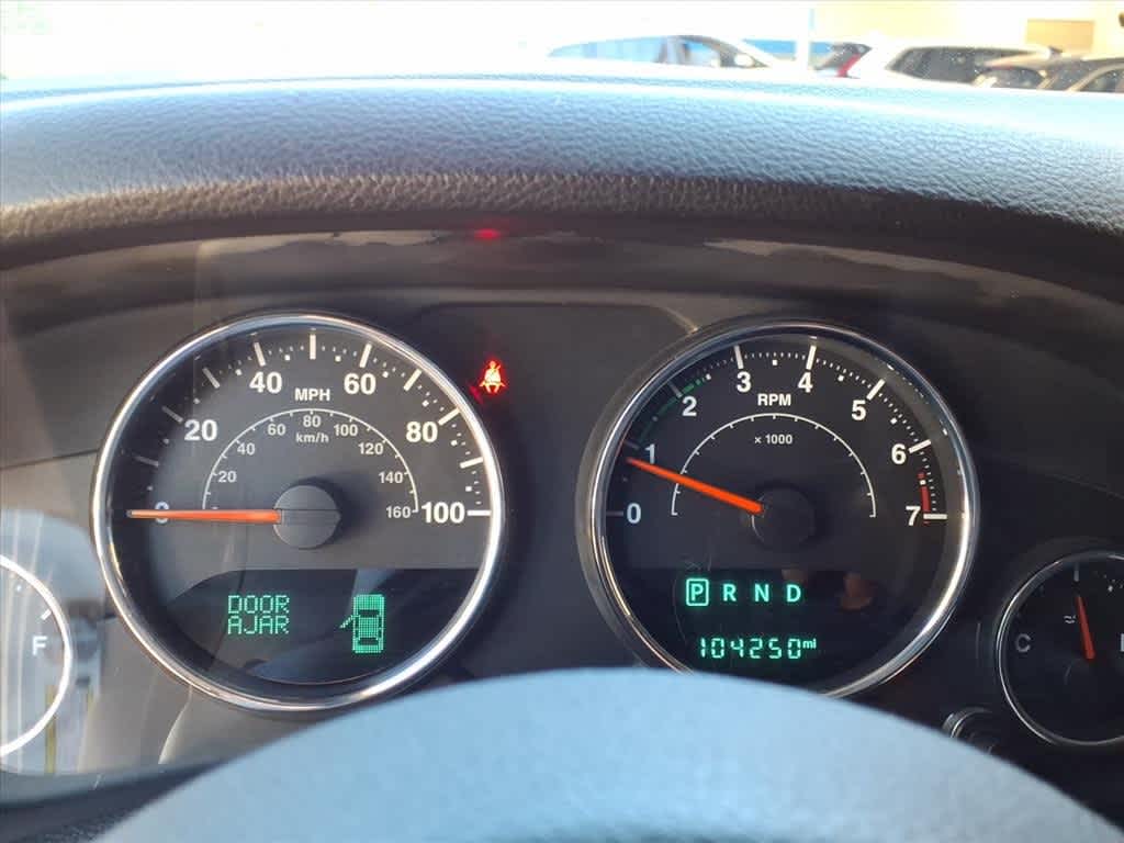 Thumbnail: 2017 Jeep Wrangler - 21