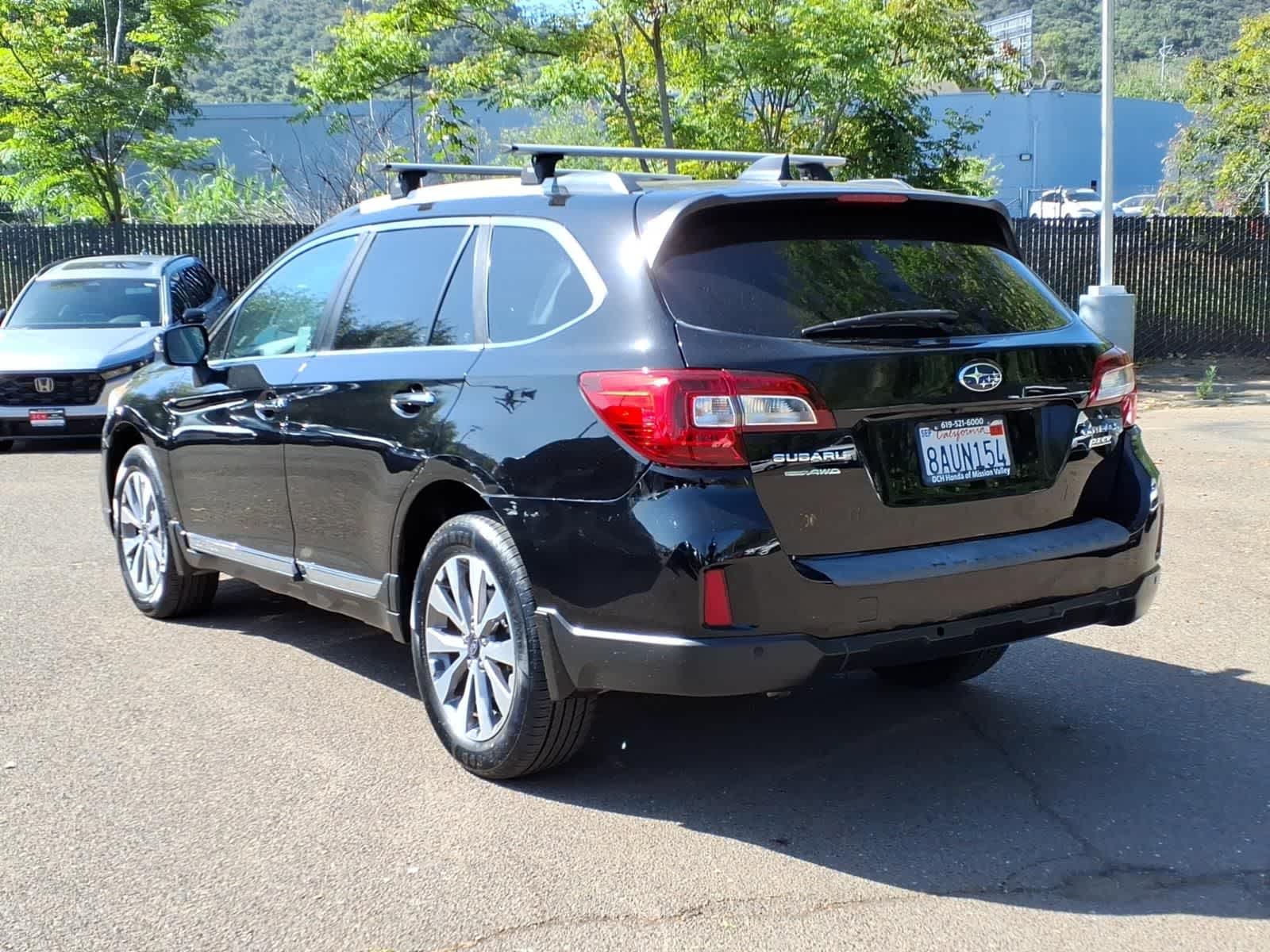 Thumbnail: 2017 Subaru Outback - 7