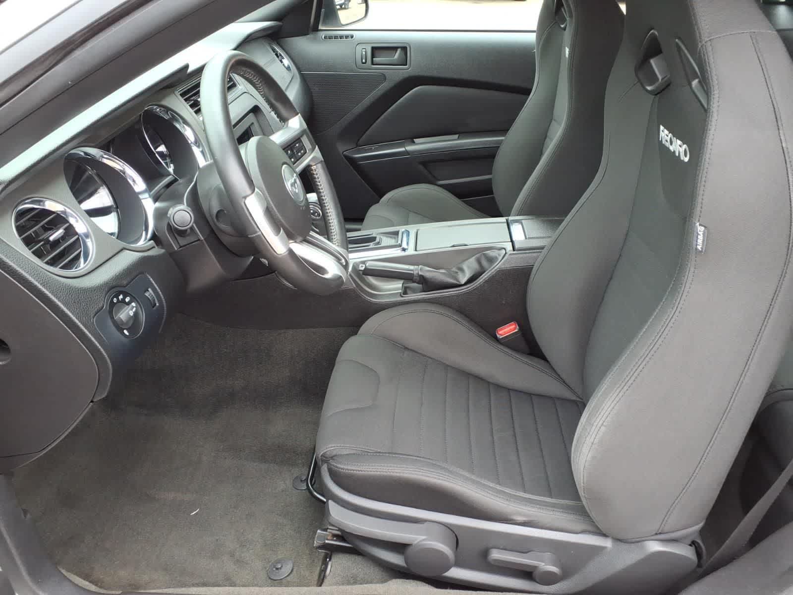 Thumbnail: 2013 Ford Mustang - 11