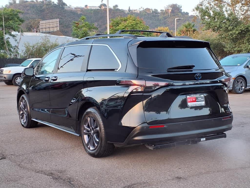 Thumbnail: 2024 Toyota Sienna - 7
