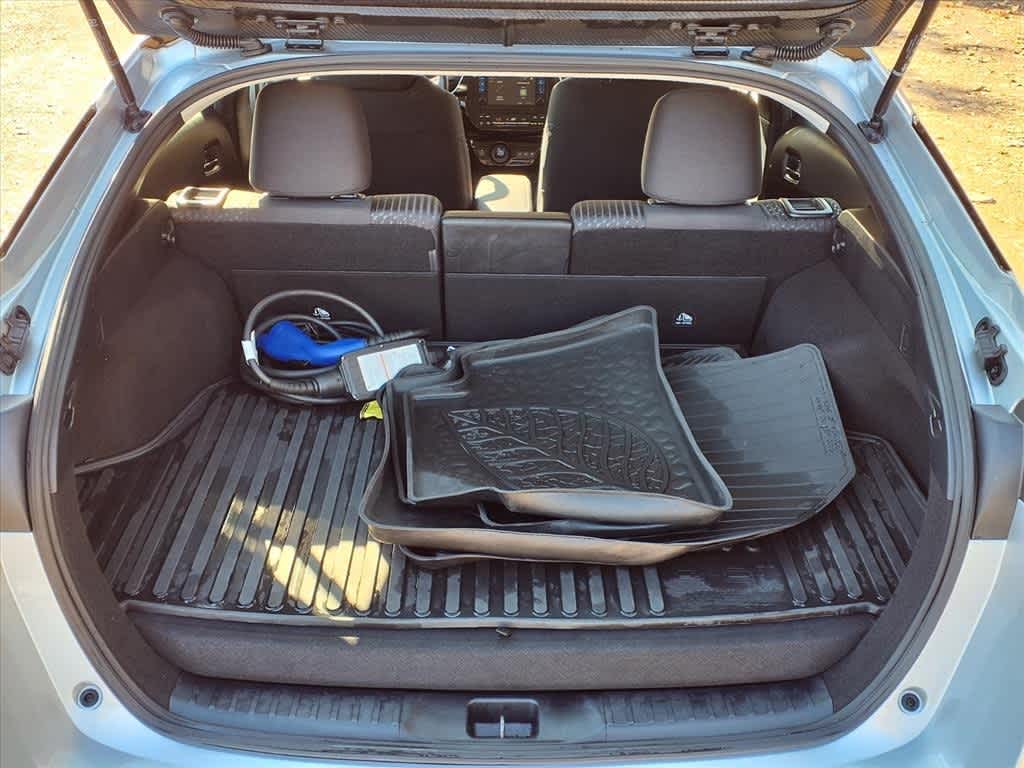 Thumbnail: 2019 Toyota Prius Prime - 6