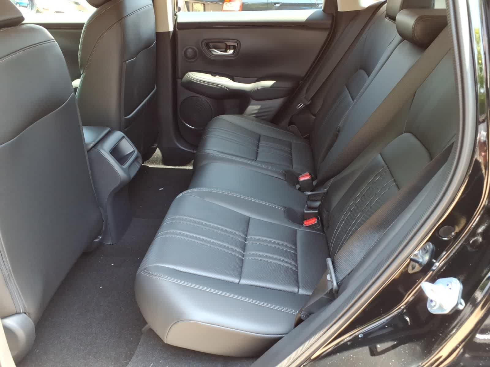 Thumbnail: 2027 Honda HR-V - 9
