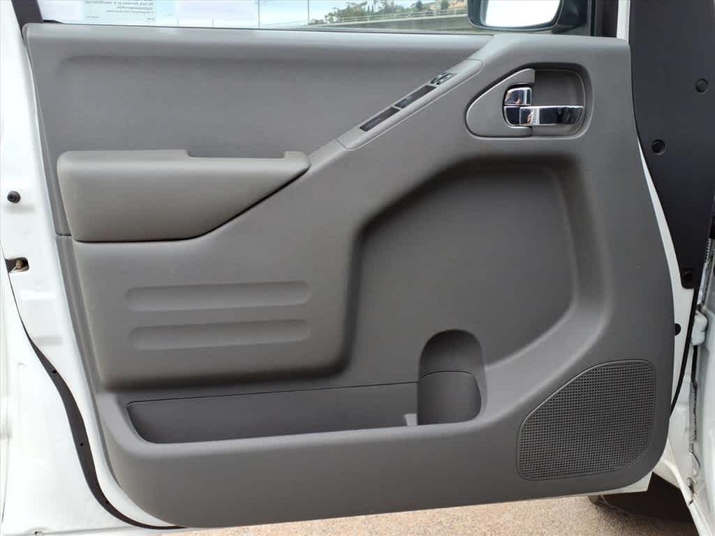 Thumbnail: 2019 Nissan Frontier - 14