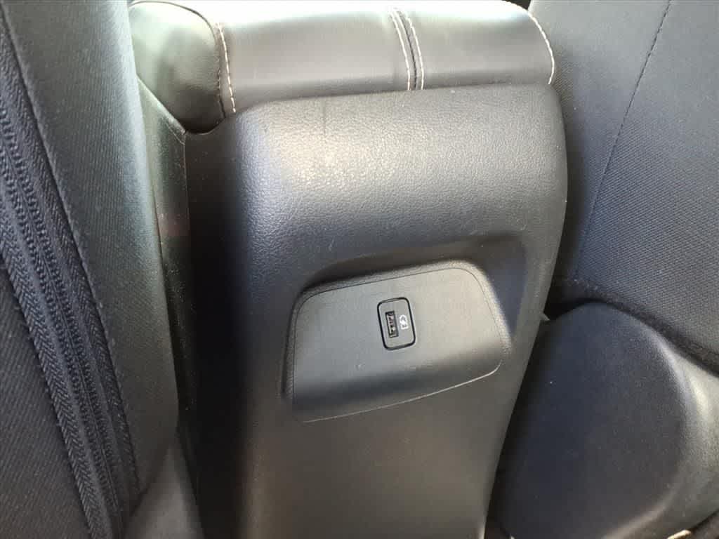 Thumbnail: 2021 Nissan Sentra - 11