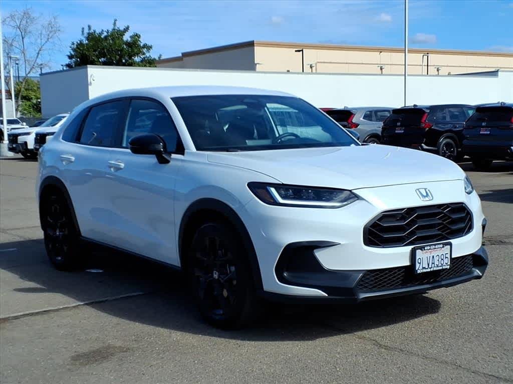 Thumbnail: 2023 Honda HR-V - 3