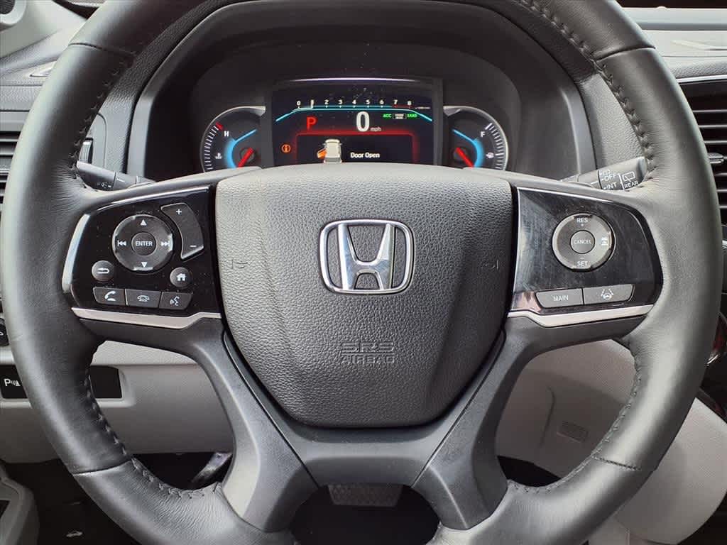 Thumbnail: 2019 Honda Pilot - 16