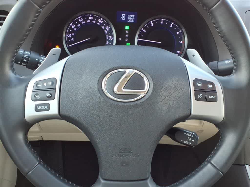 Thumbnail: 2012 Lexus IS - 17