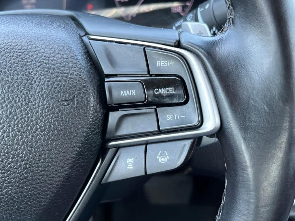 Thumbnail: 2018 Honda Accord - 18