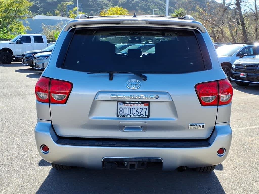 Thumbnail: 2016 Toyota Sequoia - 5