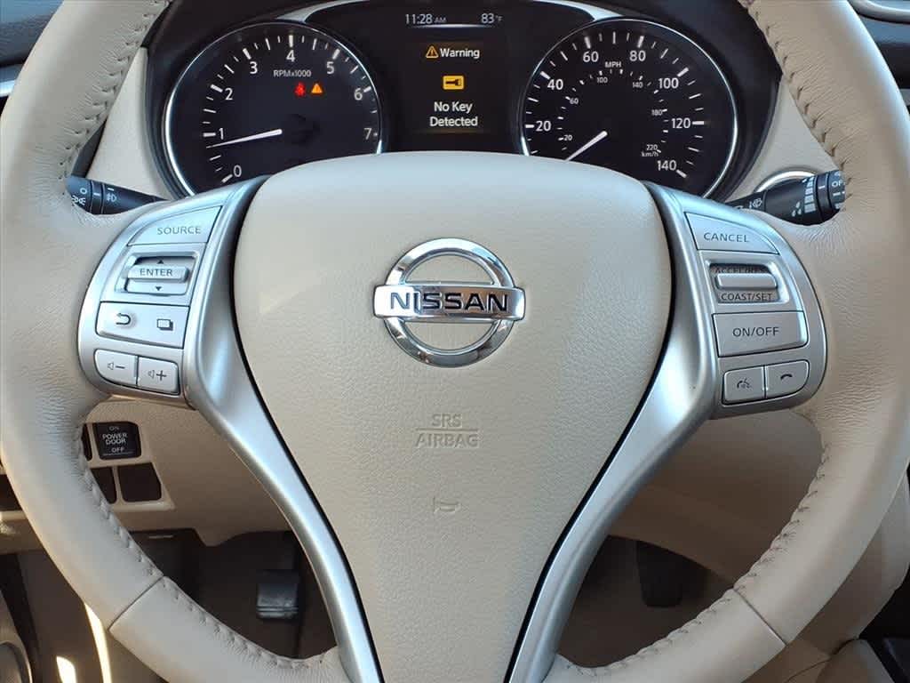 Thumbnail: 2014 Nissan Rogue - 16