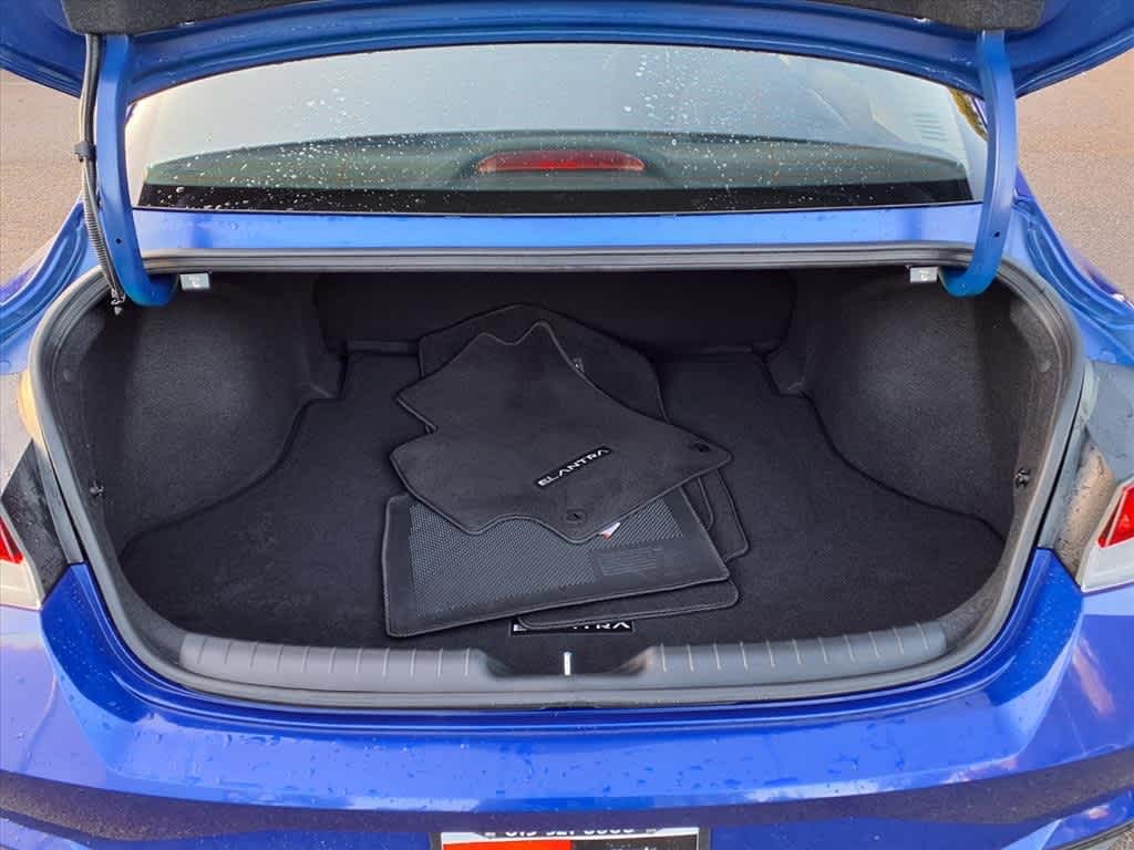 Thumbnail: 2023 Hyundai Elantra - 7