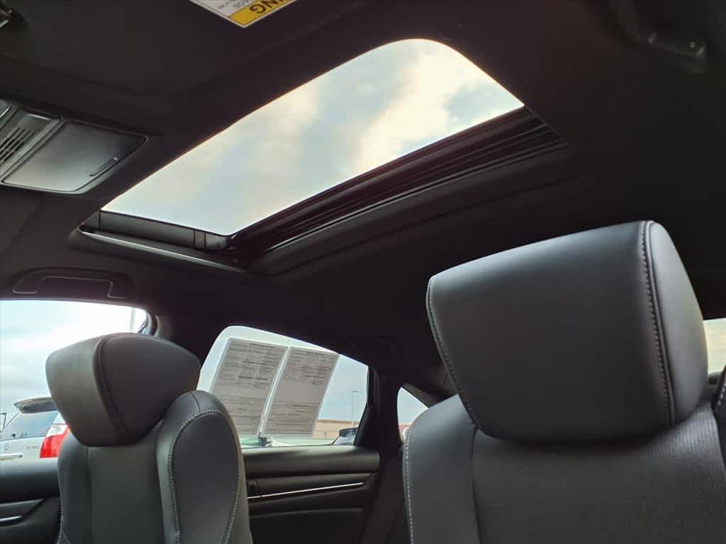 Thumbnail: 2021 Honda Accord - 16