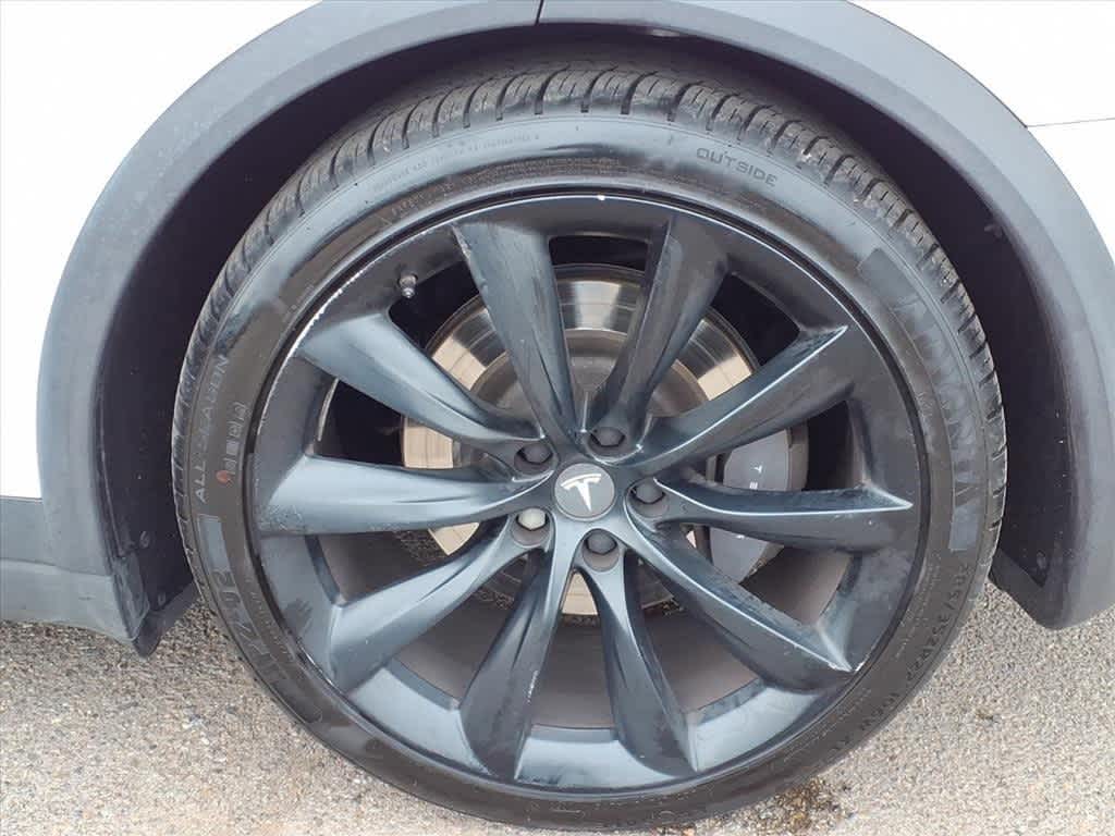 Thumbnail: 2018 Tesla Model X - 8