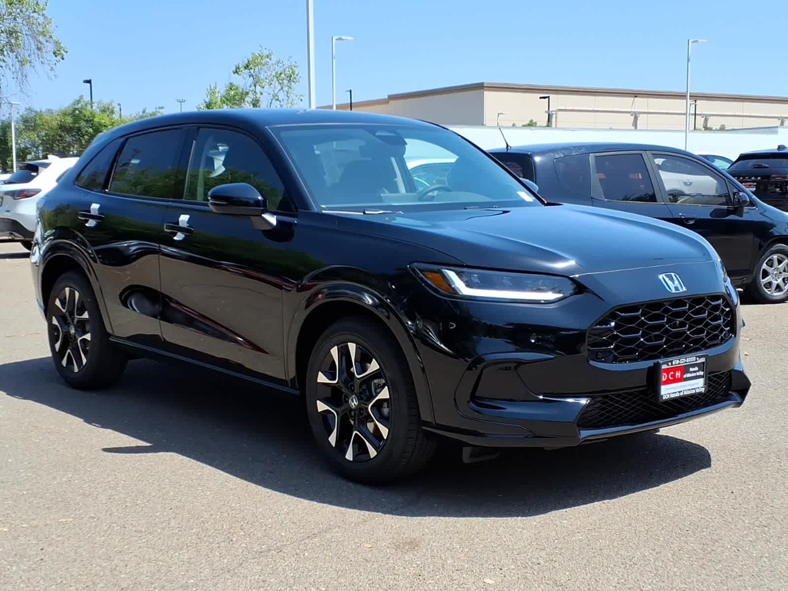 Thumbnail: 2027 Honda HR-V - 3