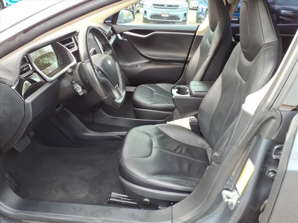 Thumbnail: 2013 Tesla Model S - 16
