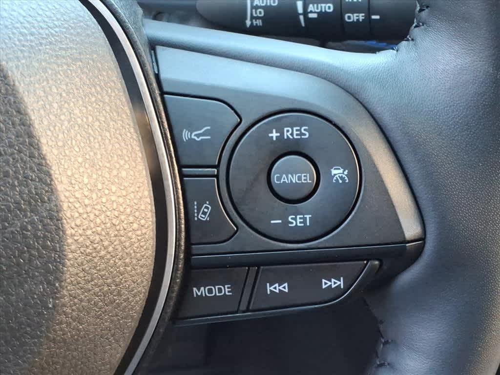 Thumbnail: 2023 Toyota RAV4 - 18