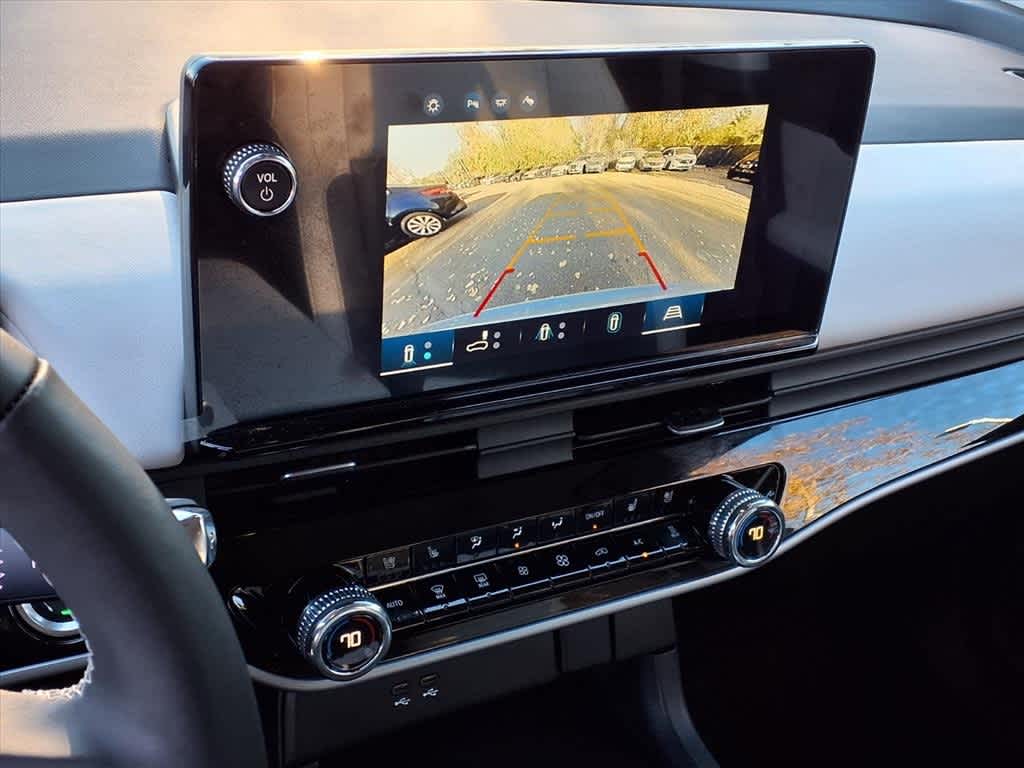 Thumbnail: 2025 Honda Prologue - 21