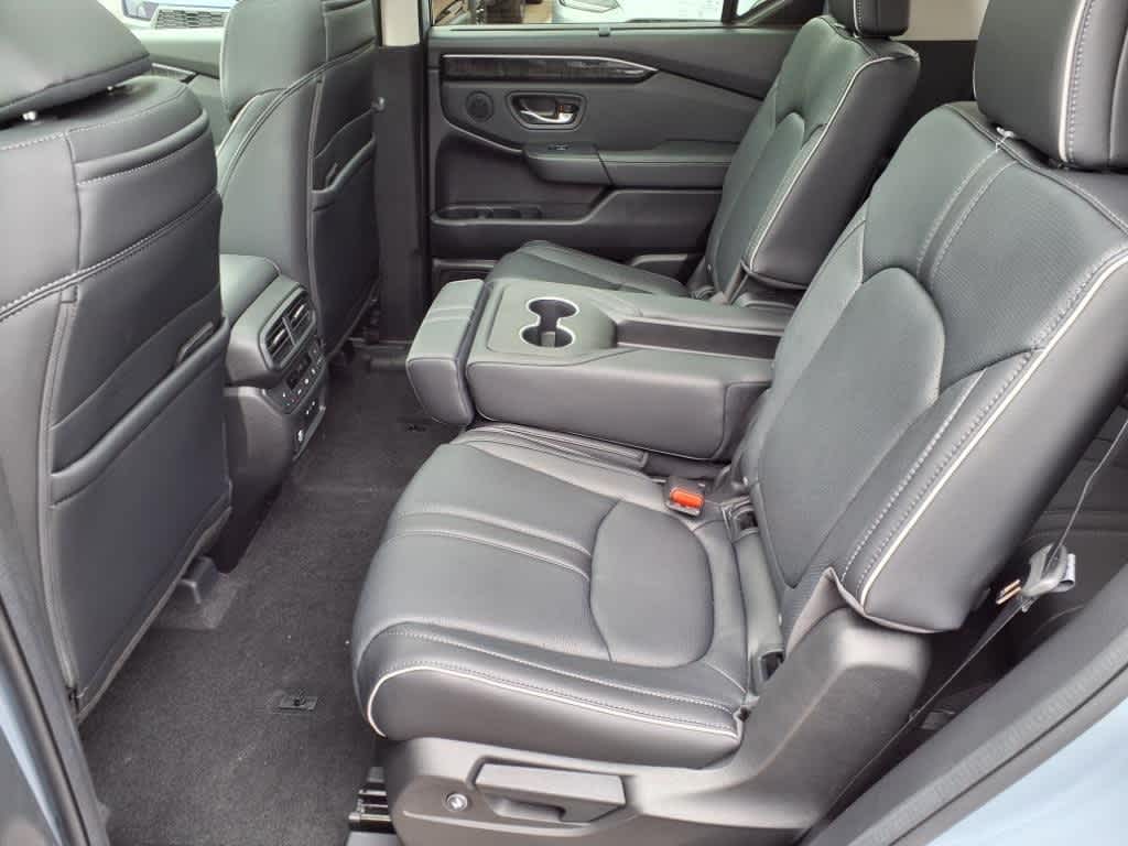 Thumbnail: 2025 Honda Pilot - 9