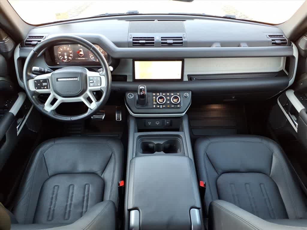 Thumbnail: 2020 Land Rover Defender - 10