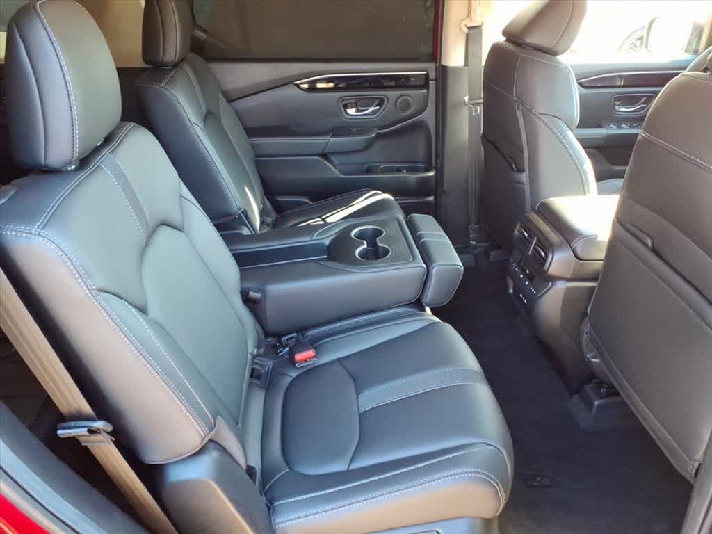 Thumbnail: 2025 Honda Pilot - 13