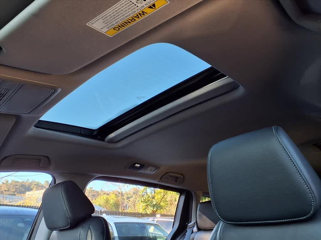 Thumbnail: 2023 Honda Odyssey - 16