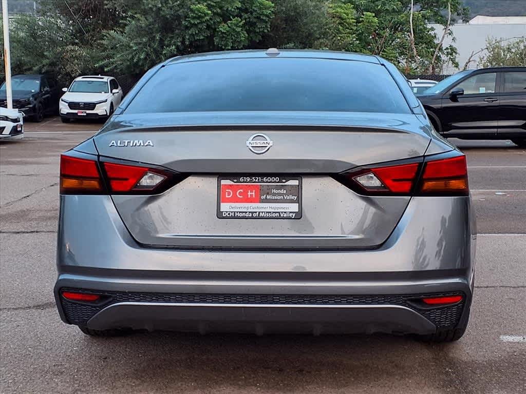 Thumbnail: 2020 Nissan Altima - 5