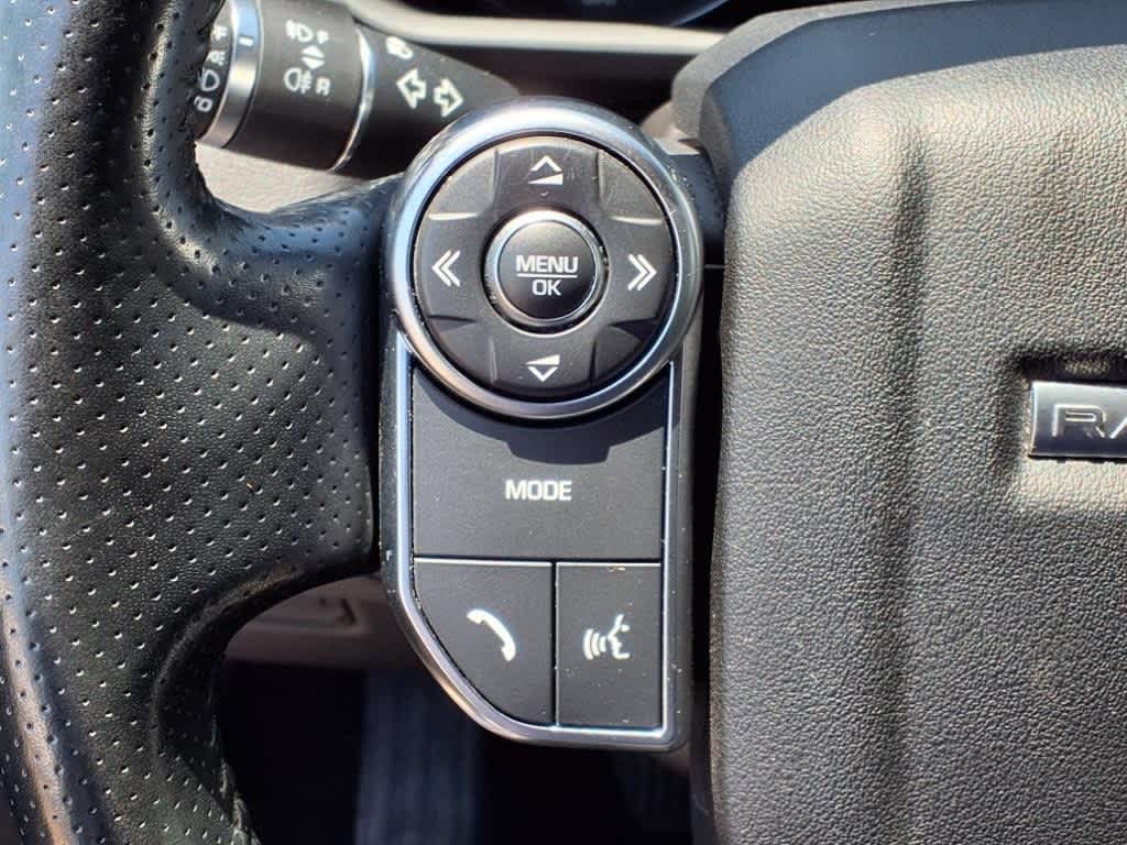 Thumbnail: 2017 Land Rover Range Rover Sport - 18