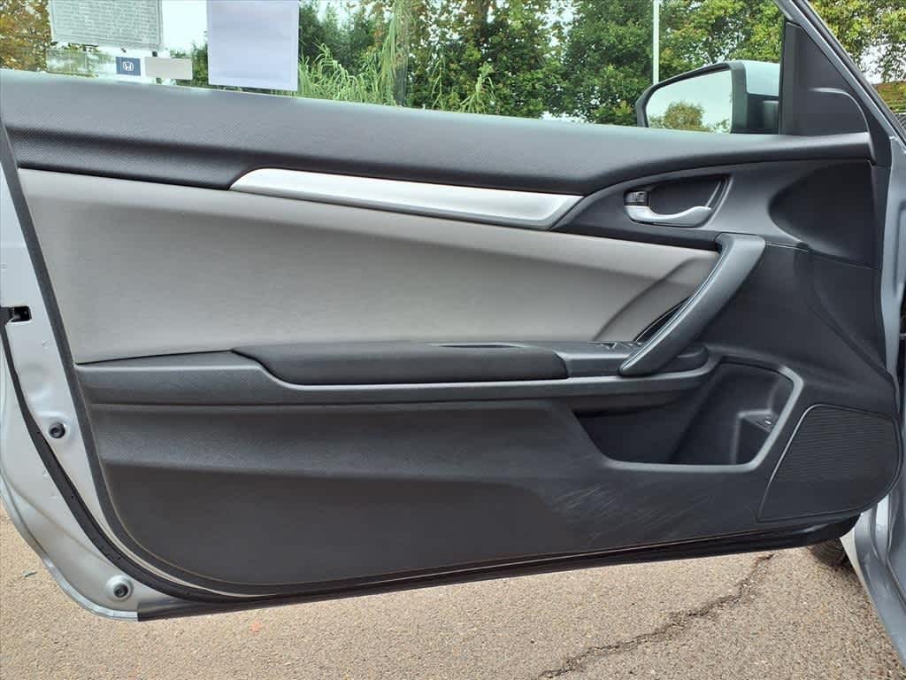 Thumbnail: 2017 Honda Civic - 9