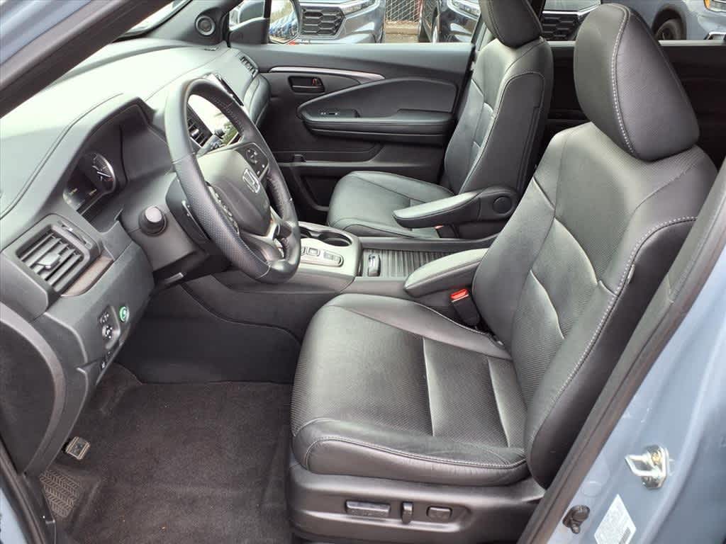 Thumbnail: 2023 Honda Passport - 14