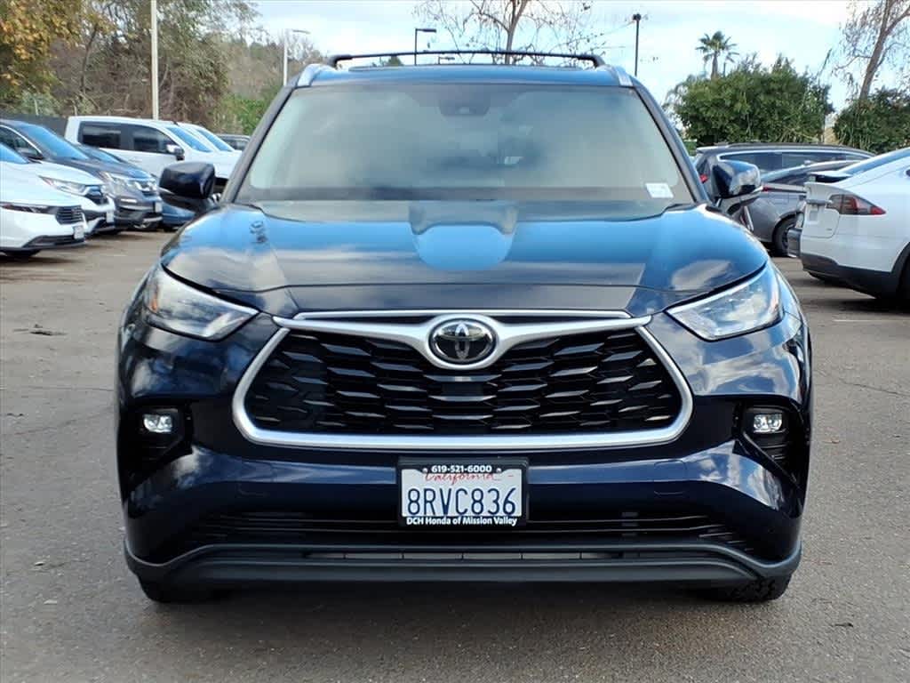 Thumbnail: 2020 Toyota Highlander - 2