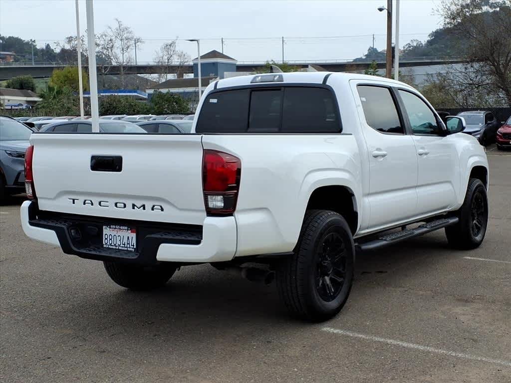 Thumbnail: 2021 Toyota Tacoma - 4