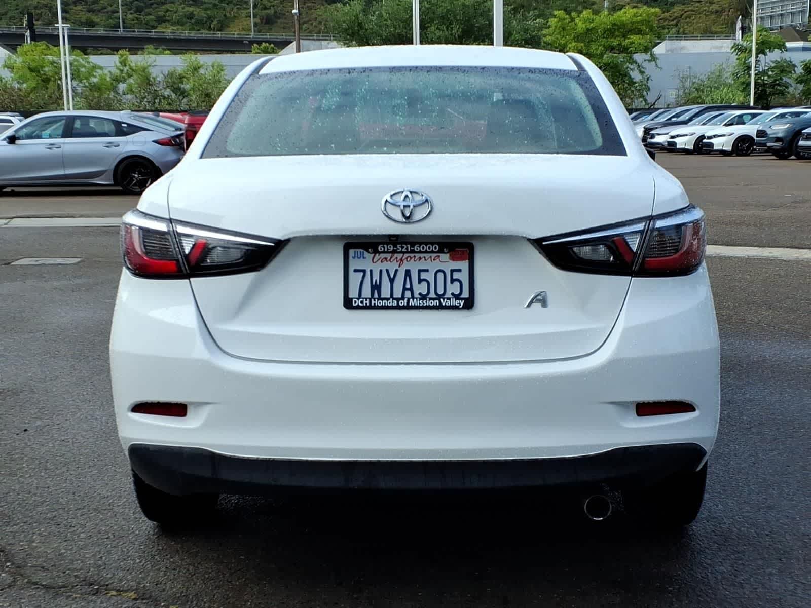 Thumbnail: 2017 Toyota Yaris iA - 5