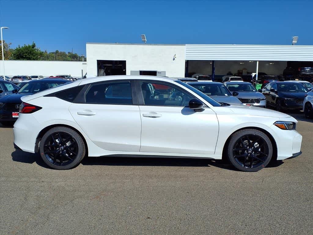 2026 Honda Civic Sport Hatchback photo 4