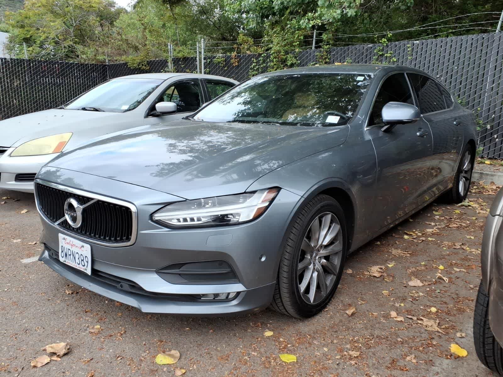 2018 Volvo S90 T6 Momentum -
                  San Diego, CA