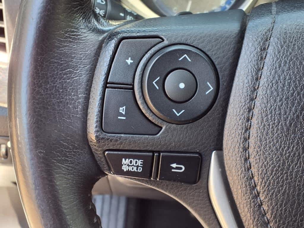 Thumbnail: 2016 Toyota Corolla - 18