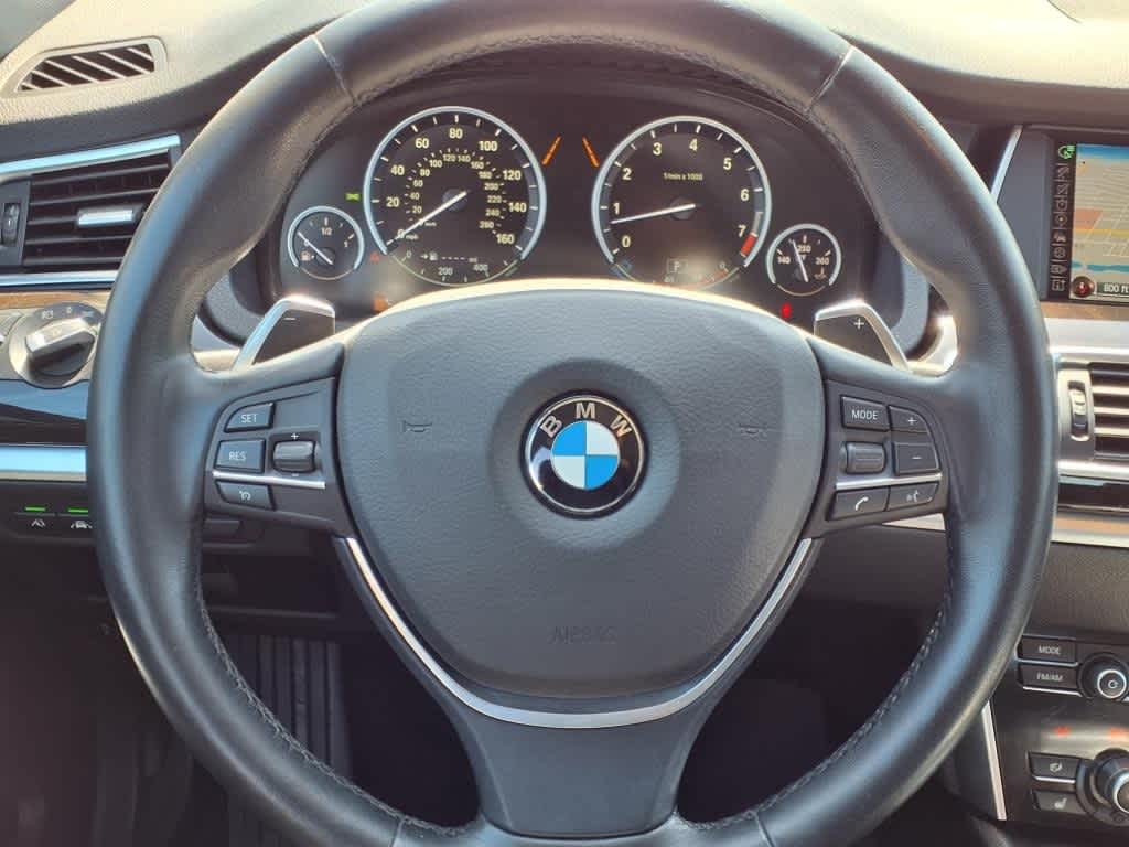 Thumbnail: 2016 BMW 5 Series - 17