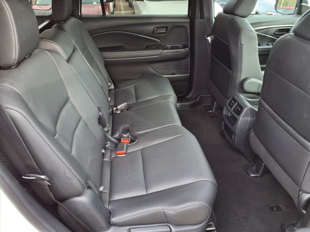 Thumbnail: 2022 Honda Passport - 12