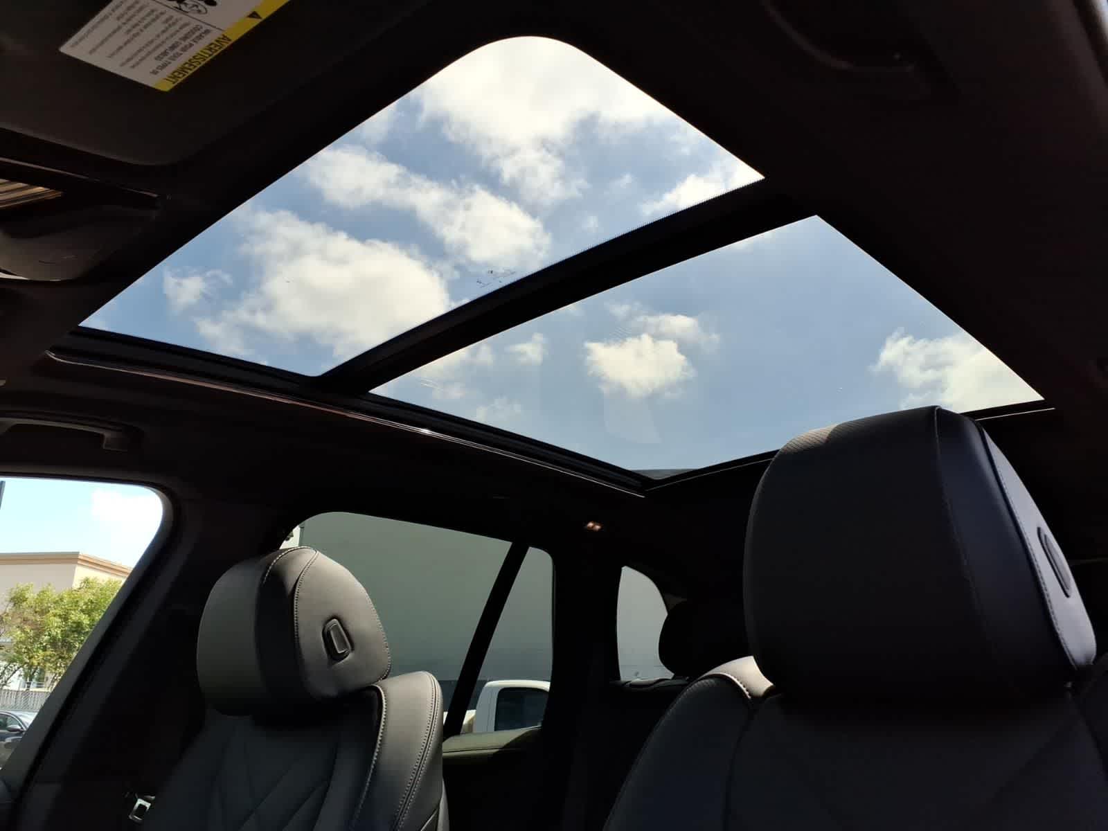 Thumbnail: 2025 BMW X5 - 16