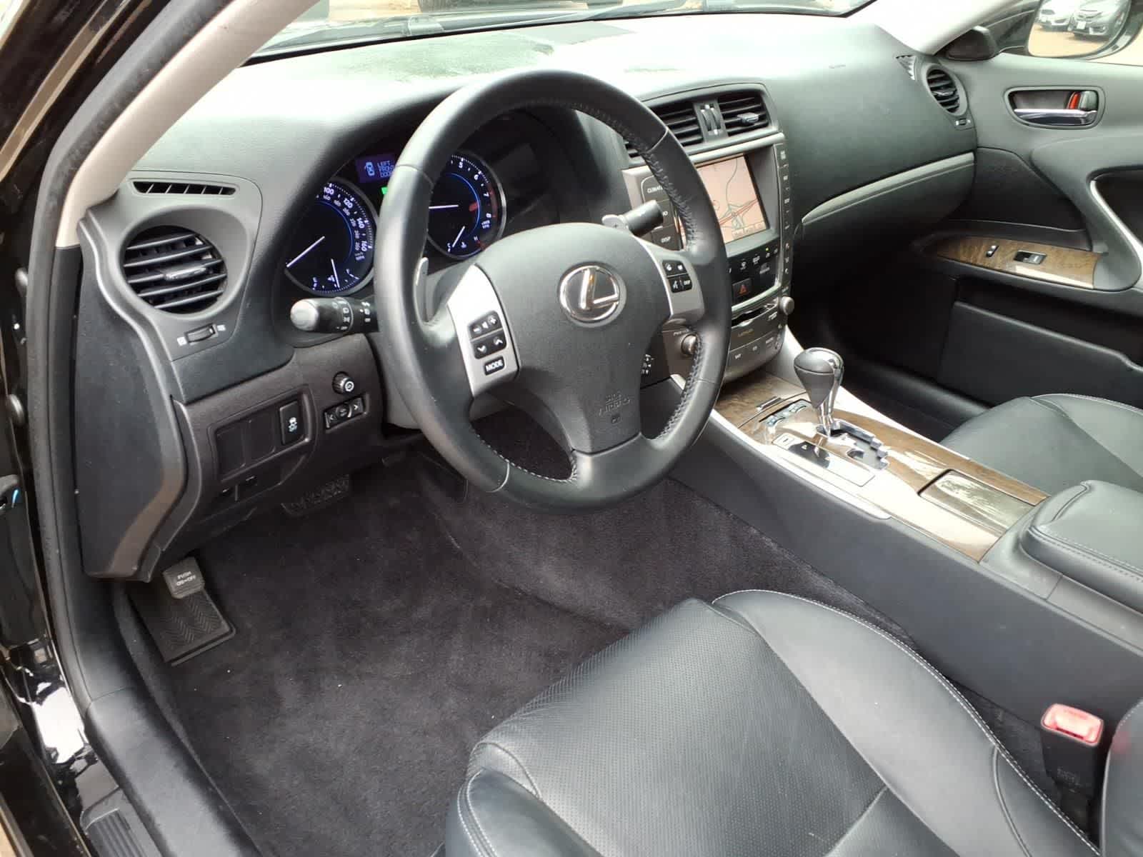 Thumbnail: 2012 Lexus IS - 14