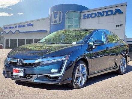 2018 Honda Clarity Plug-In Hybrid Touring Sedan